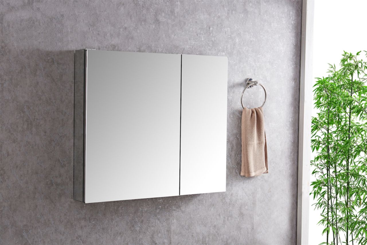 29.75″ Kubebath Medicine Cabinet w/ Mirrors – KM750
