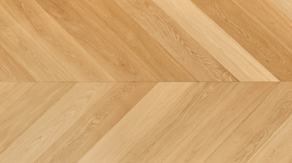 GRANDEUR European White Oak Napa Valley Chevron @9.89/sf Collection - Herringbone 6"