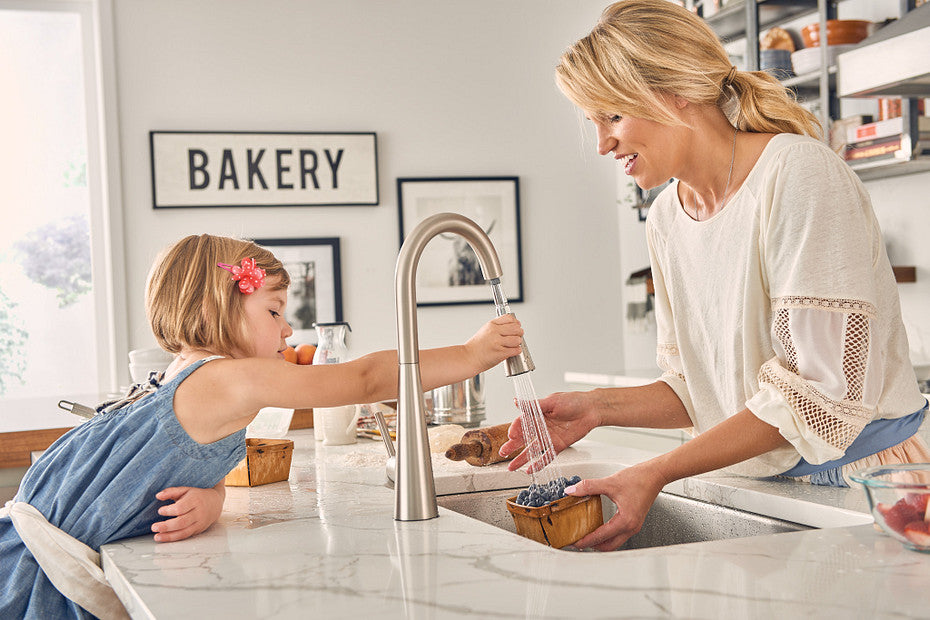 Moen MN-7864 1 Lever Handle 1 Or 3 Hole SLEEK High Arc Swivel Spout Pull-Down Kitchen Faucet 4-Spray ADA